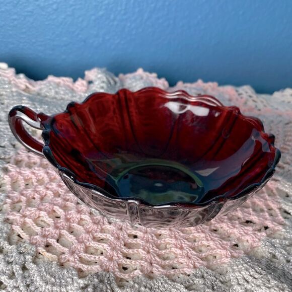 Anchor hocking ruby red single handle berry bowl, trinket, jewelry, keys,rings - Picture 1 of 11